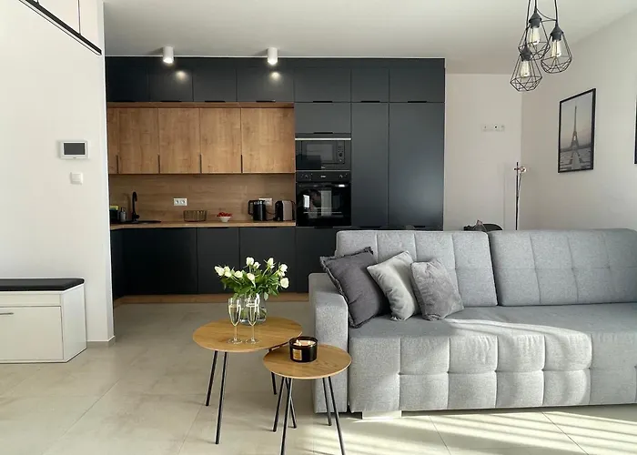 Urban Apartments Premium, Opolska 10 No 77A, Free Garage, Self Check-In